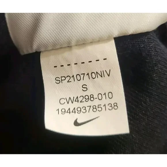 Nike Women's Sportswear Tech Fleece Hoodie Black CW4298-010 Size Small - Picture 3 of 4